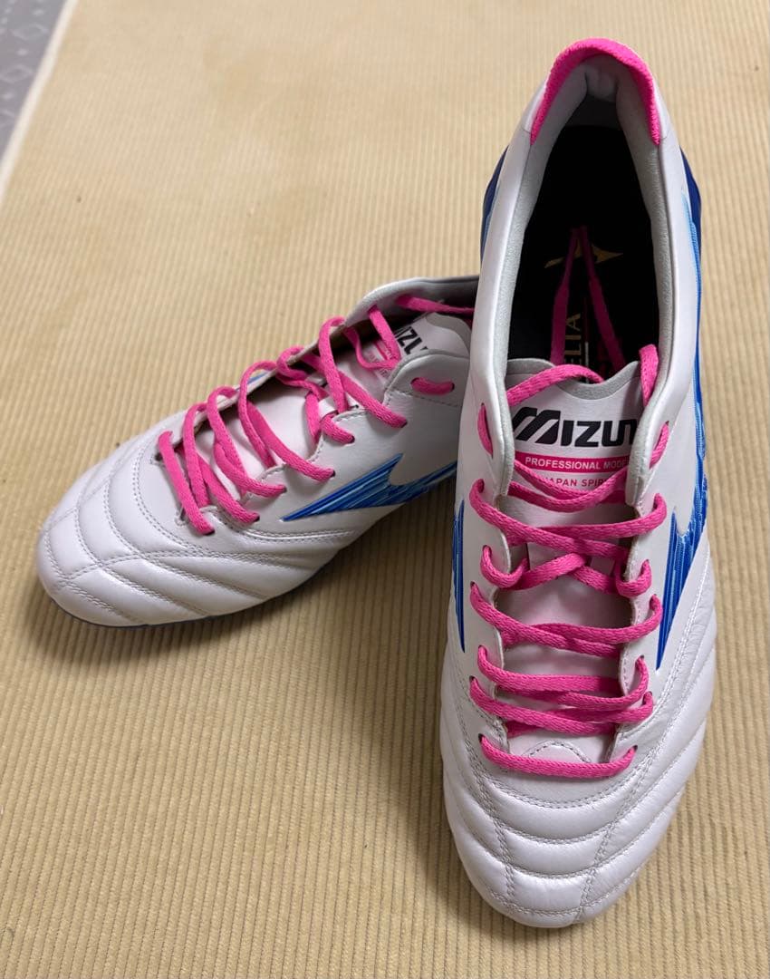 【新品】未使用品:限定 ミズノ モレリアネオ4 26cm