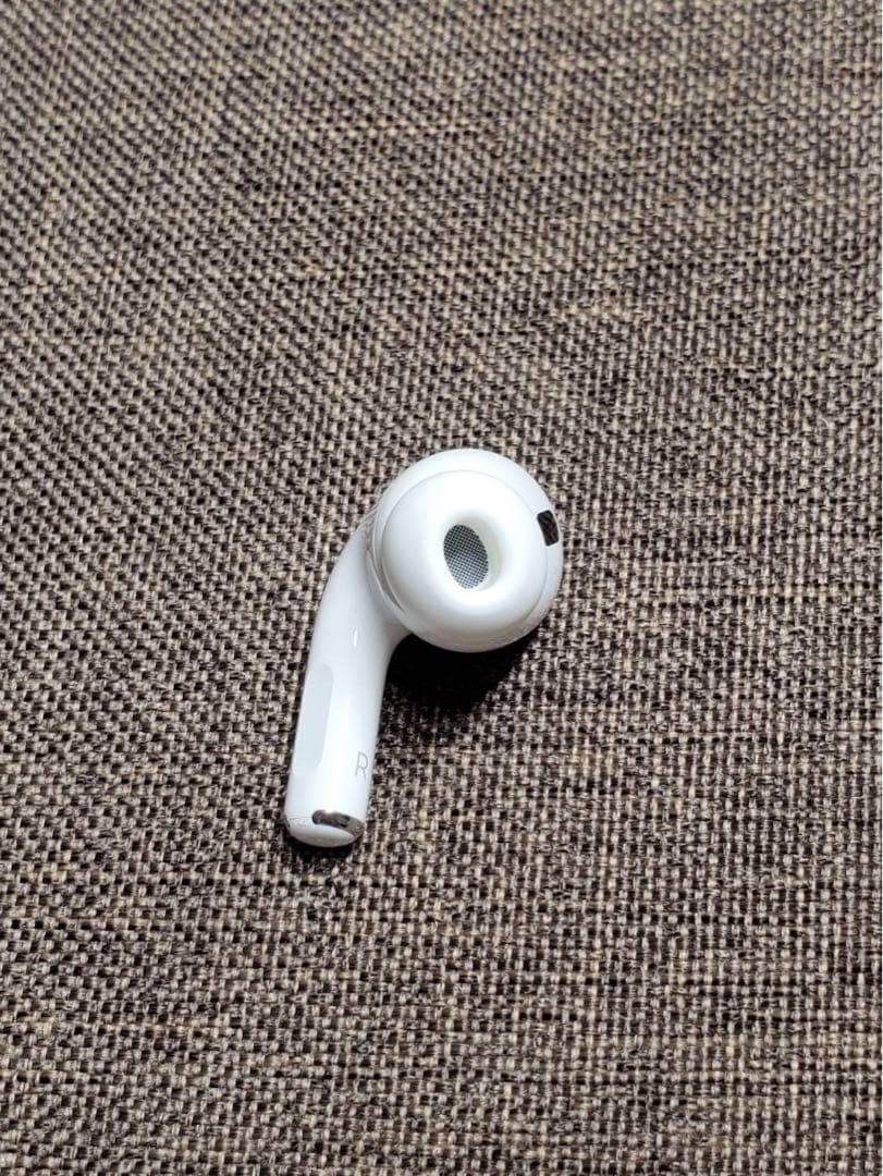 右耳 Apple AirPods Pro 第2世代 正規品 片耳330
