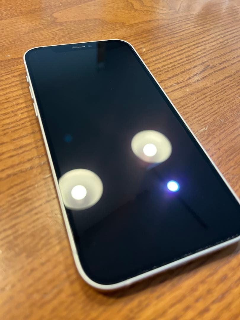 iPhone12 64GB バッテリー79%