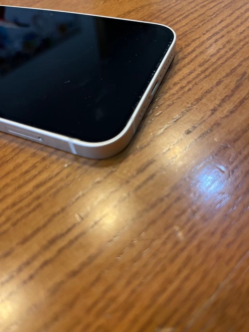 iPhone12 64GB バッテリー79%