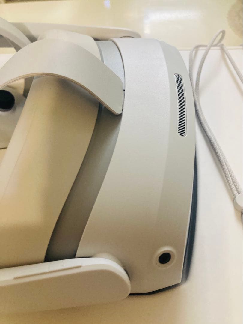 プレミアムセット　pico4 128GB VRヘッドセット VRゴーグル　高画質