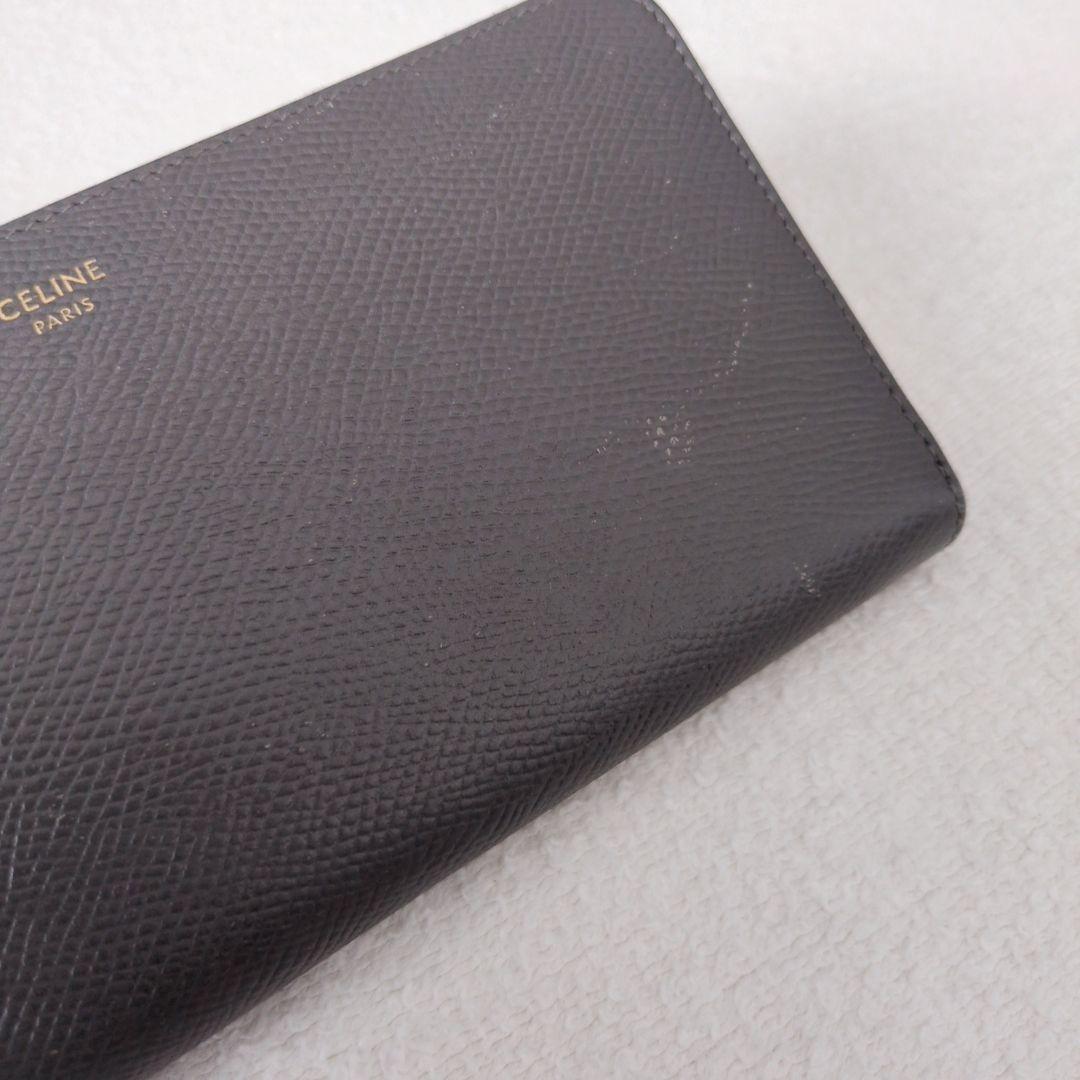 セリーヌ ジップドウォレット グレインカーフレザー ペブル グレージュ 長財布