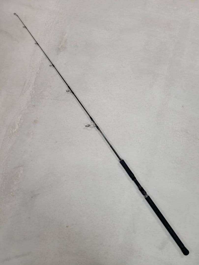 MC ワークス　ロッド　リアルフュージョン633LR　スピニング