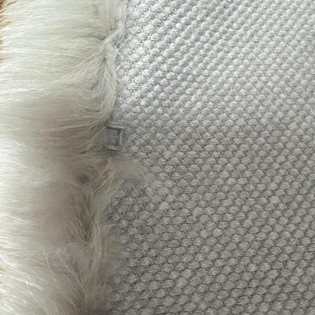 Salvatore Ferragamo ライトグレー ファーコート