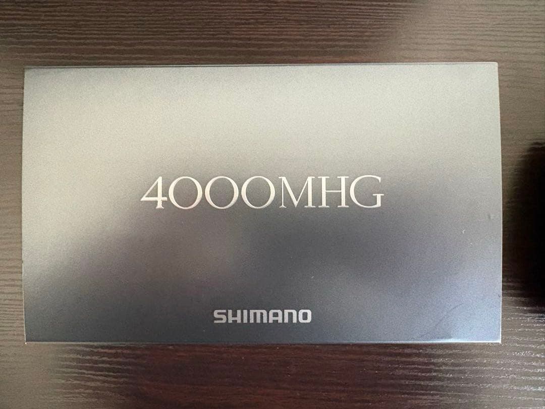 シマノSHIMANO　22ステラ　4000MHG
