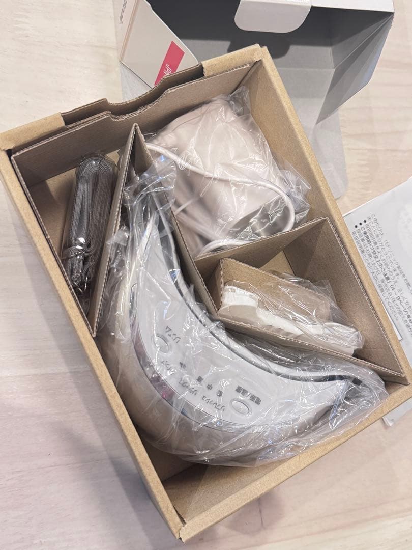 パナソニック　目もとエステ　ゴールド調 EH-CSW68-N