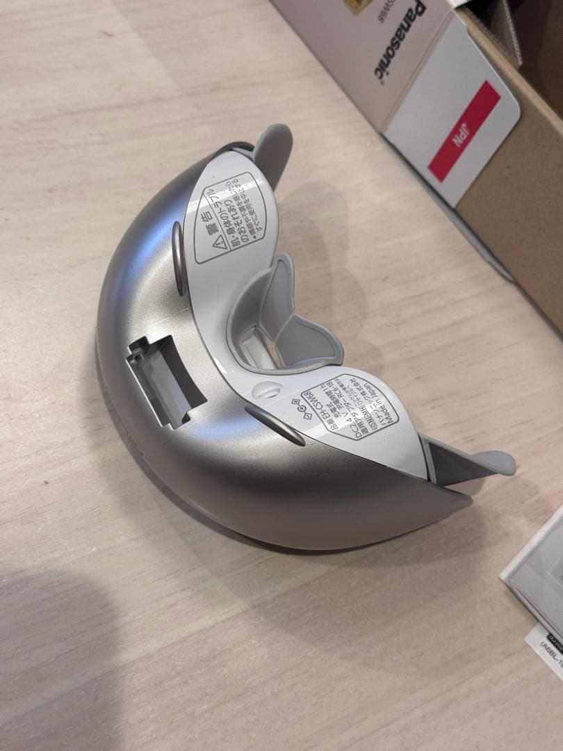 パナソニック　目もとエステ　ゴールド調 EH-CSW68-N