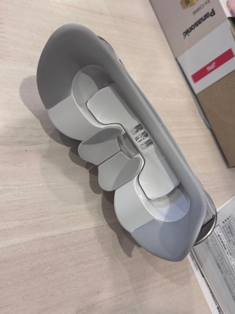 パナソニック　目もとエステ　ゴールド調 EH-CSW68-N