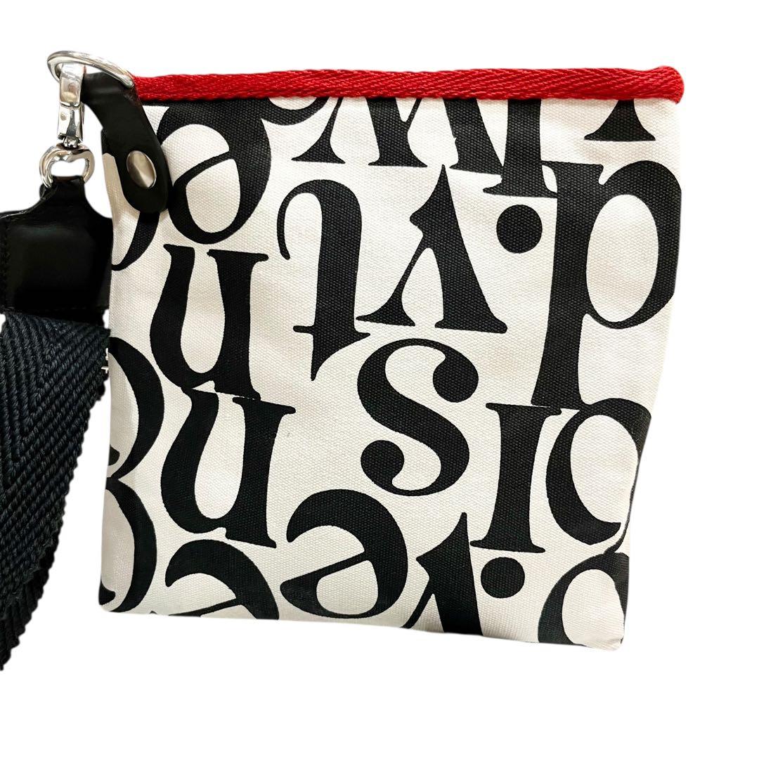 希少　ヴィヴィアンウエストウッド 総ロゴ　ショルダー　ホワイト　白　レッド