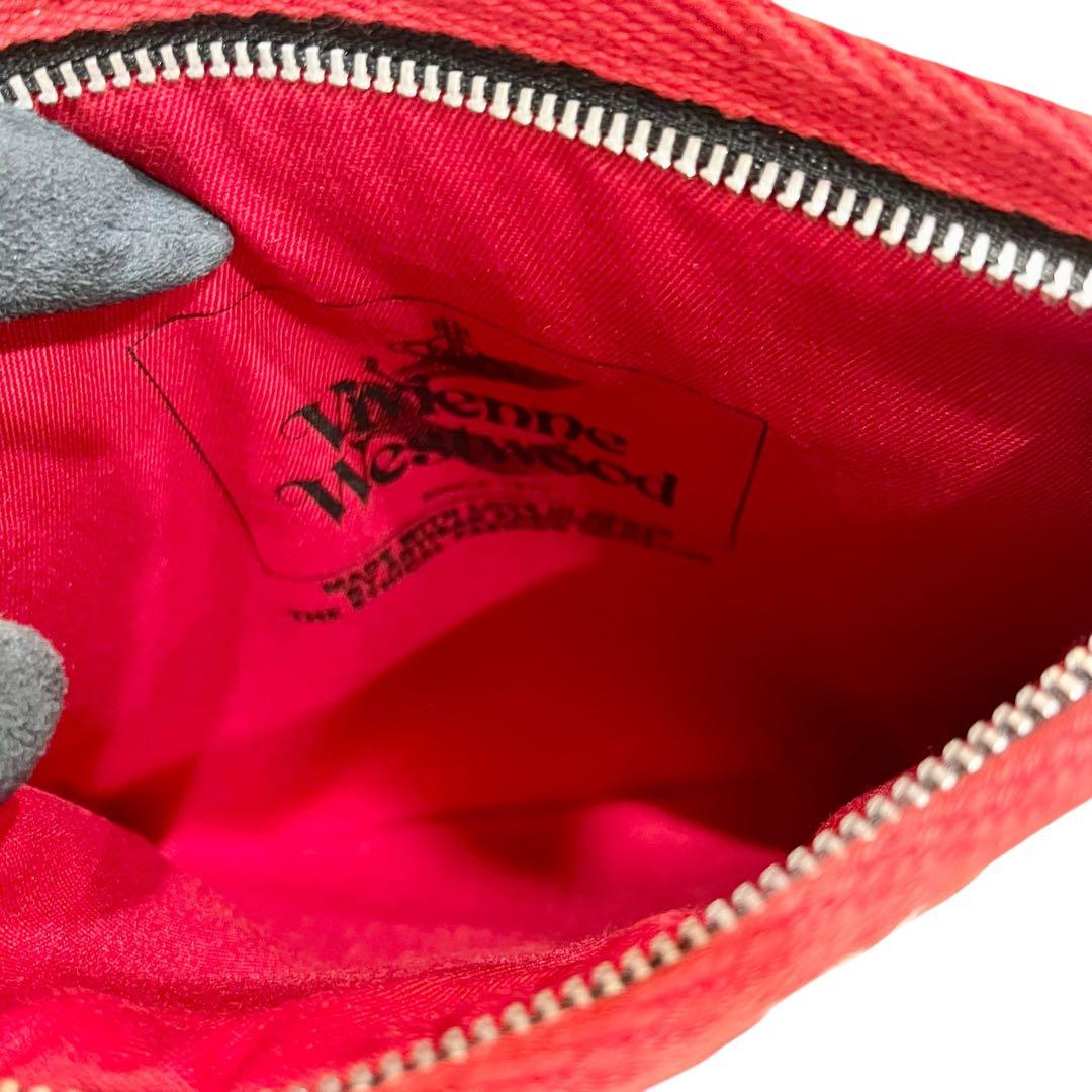 希少　ヴィヴィアンウエストウッド 総ロゴ　ショルダー　ホワイト　白　レッド