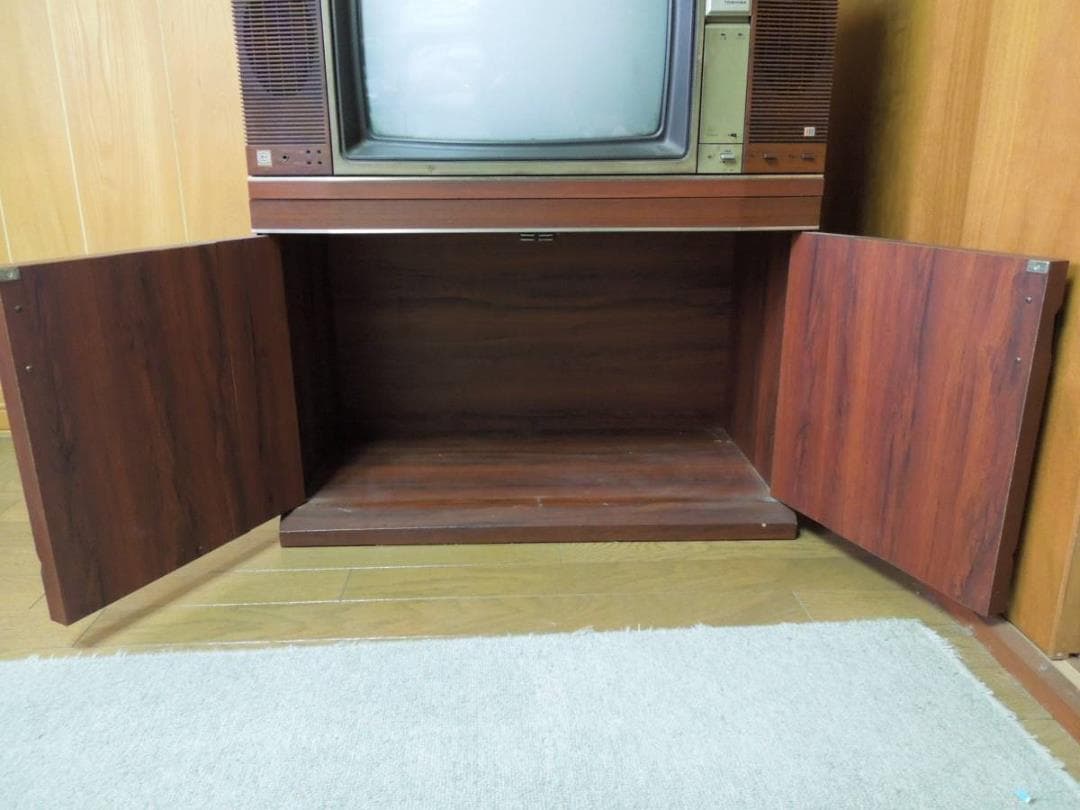 サザエさん家のモデルになったブラウン管テレビ　引き取り品