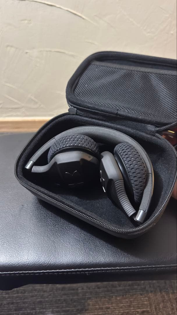 アンダーアーマーヘッドホン　JBL