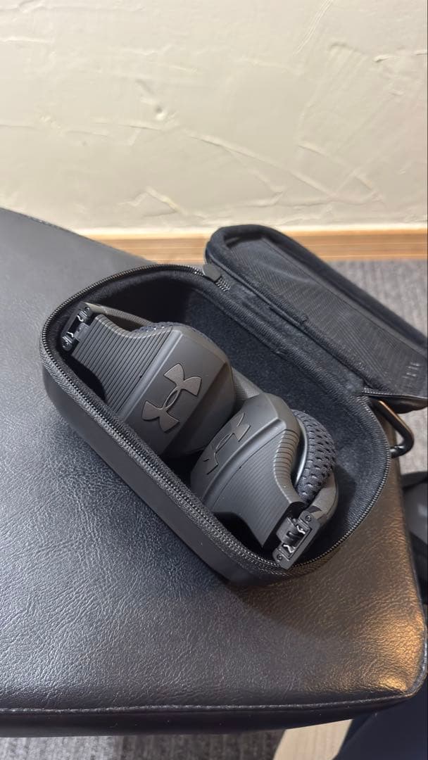 アンダーアーマーヘッドホン　JBL