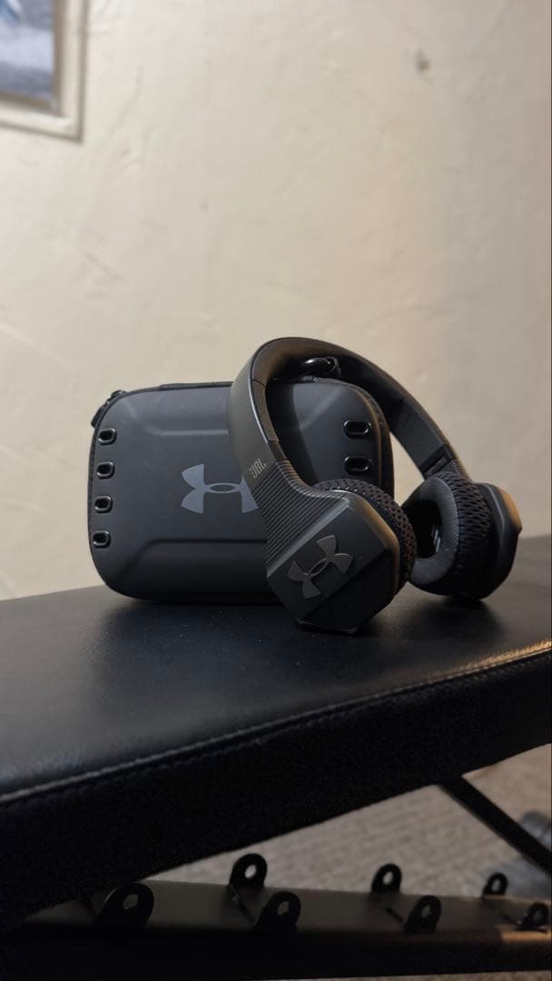 アンダーアーマーヘッドホン　JBL