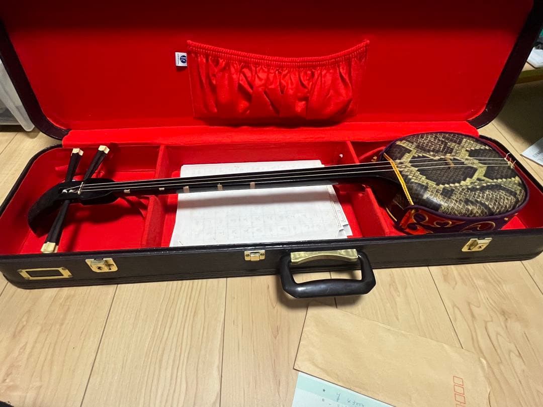 三味線 本体 ケース付き守礼印 沖縄　希少