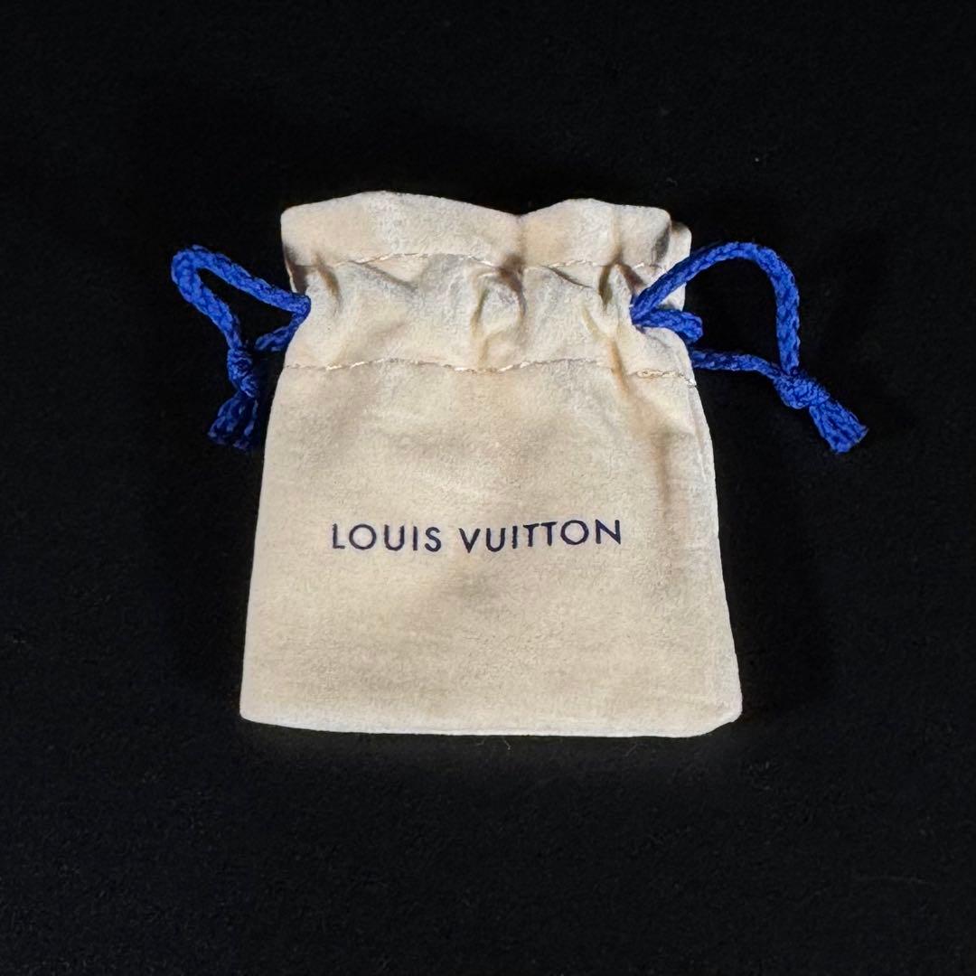 [美品] VUITTON ルイヴィトン エッセンシャルＶネックレス　シルバー