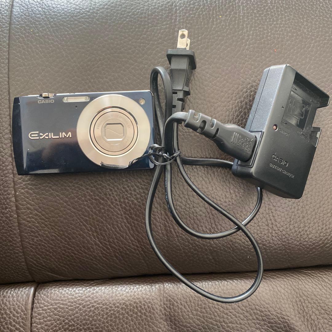 デジタルカメラ CASIO EXILIM EX-S200