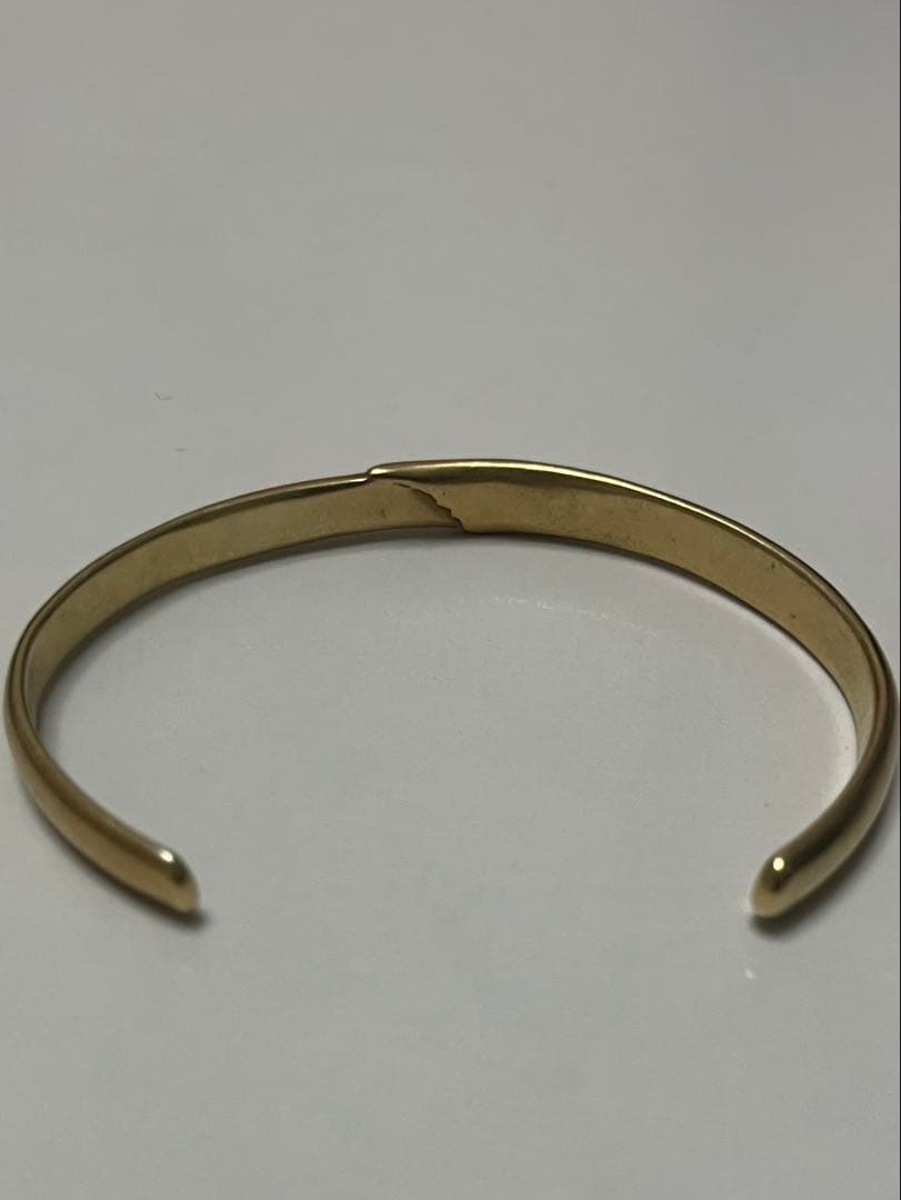 美品　TEN.　18KGPヨークバングル　定価29,700円　ブレスレット