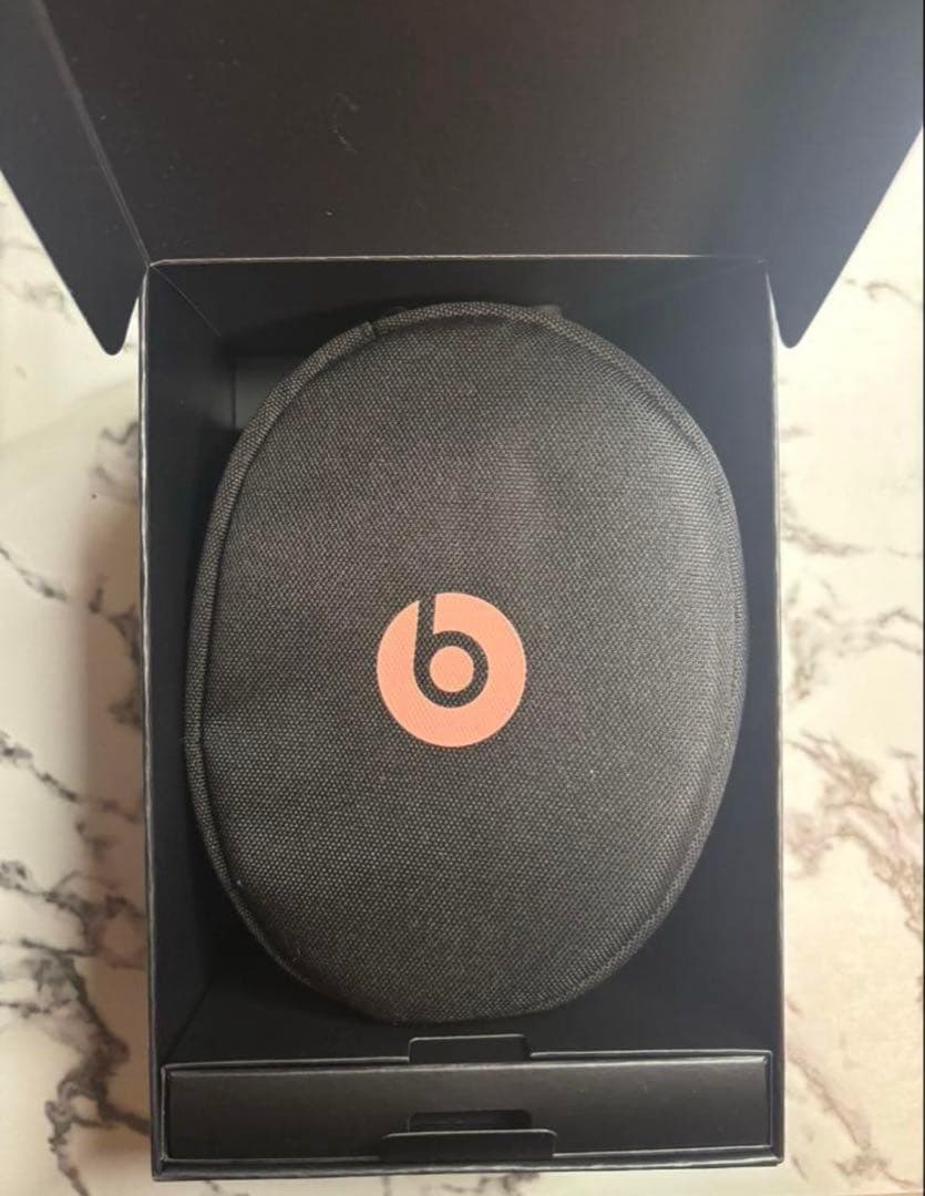 アップル　ビーツ　Beats by Dr.Dre　ローズゴールド　ヘッドホン