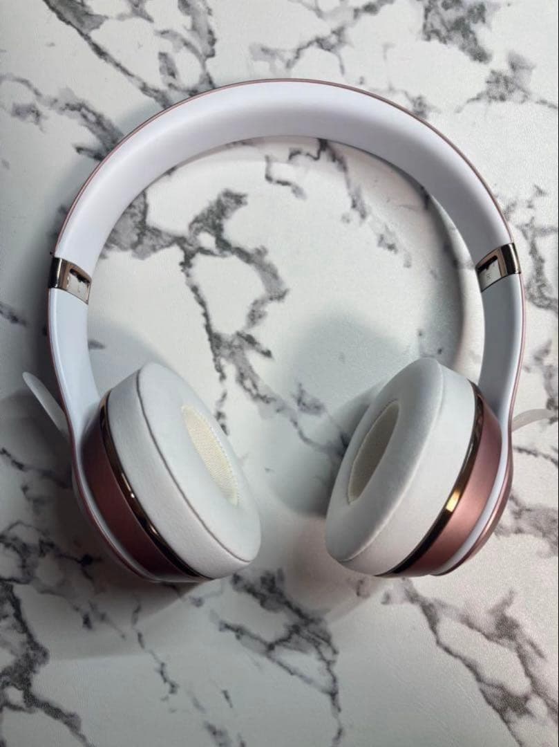 アップル　ビーツ　Beats by Dr.Dre　ローズゴールド　ヘッドホン