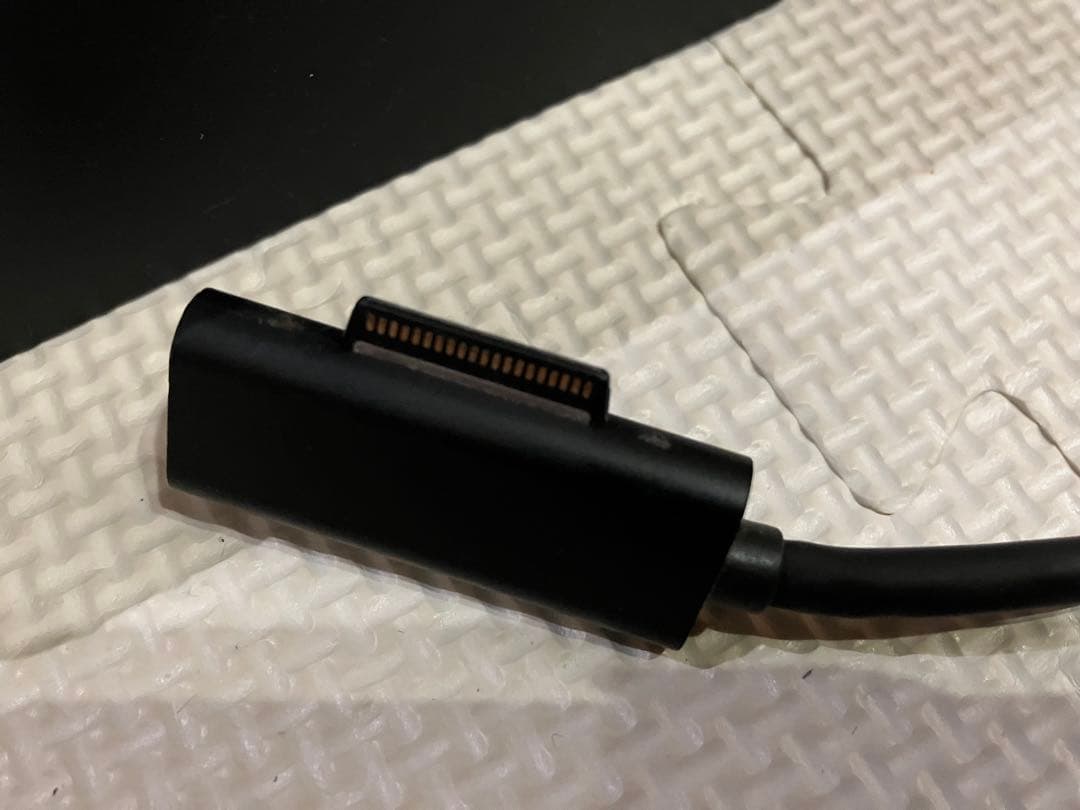 拡張カード Microsoft Surface Dock