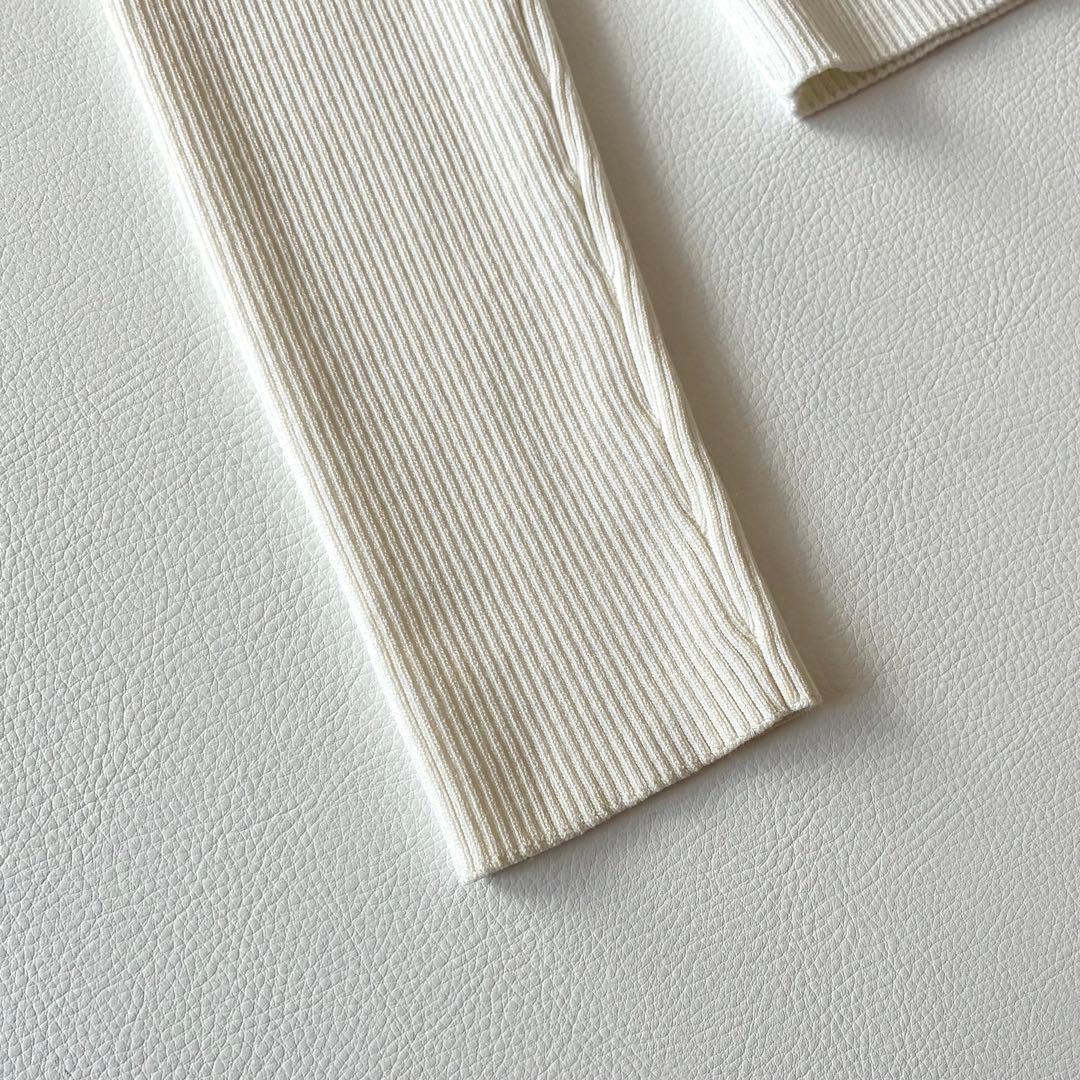 Sov.　ソブ　2024AW　フリルニットカーディガン　金ボタン　ホワイト