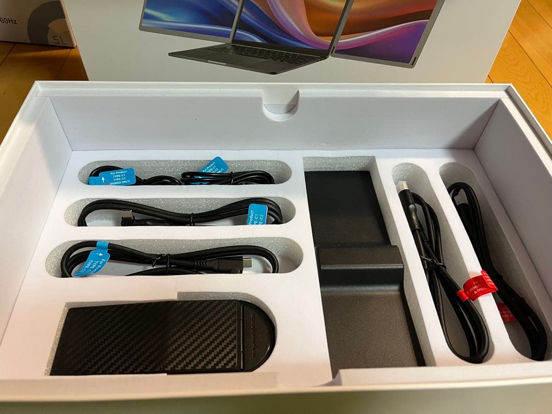 特価❣️トリプルモニター ポータブルモニター 15.6インチ　235°回転対応