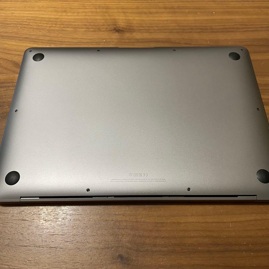 【極美品・充放電56回】MacBook Air 2020 8GB Intel