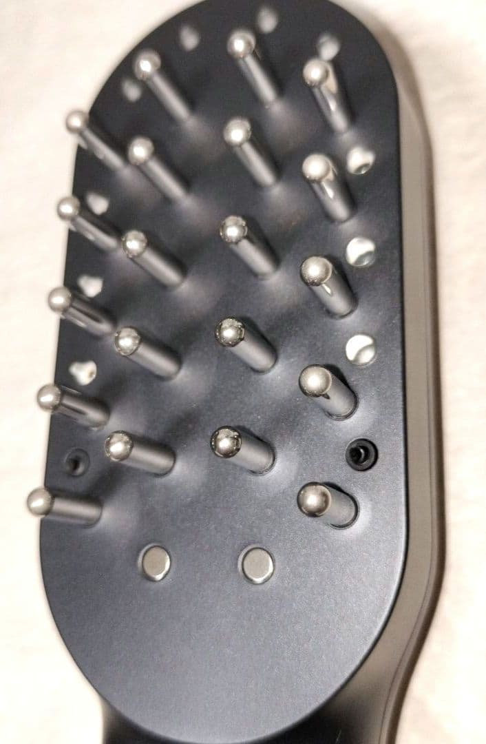 ステラボーテ　レーザー&EMSリフトブラシ PRO