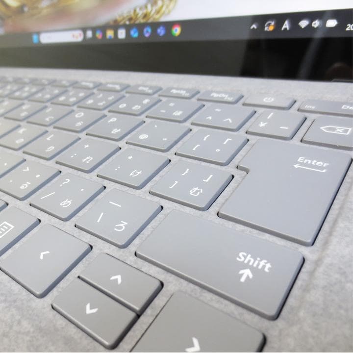 即納おまけ付 美品Surface 人気カラー バッテリー残大量 タッチパネル