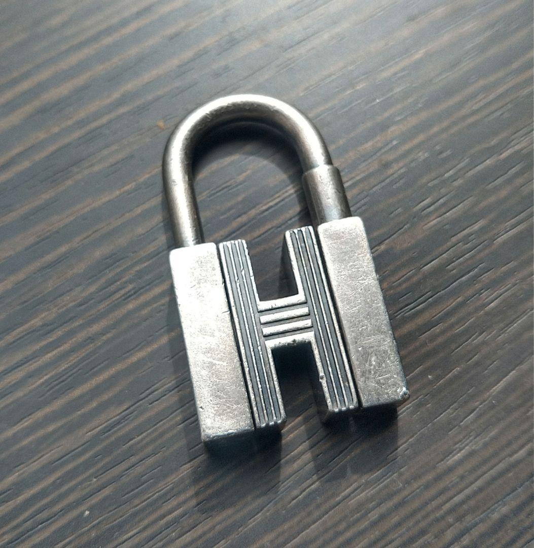 b*y様 最安値エルメス　カデナ　チャーム　トゥアレグ南京錠