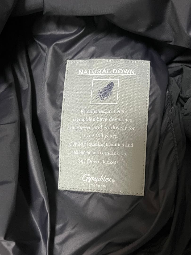 【極美品 最終お値下げ】 Gymphlex ブラック ダウンジャケット Lサイズ