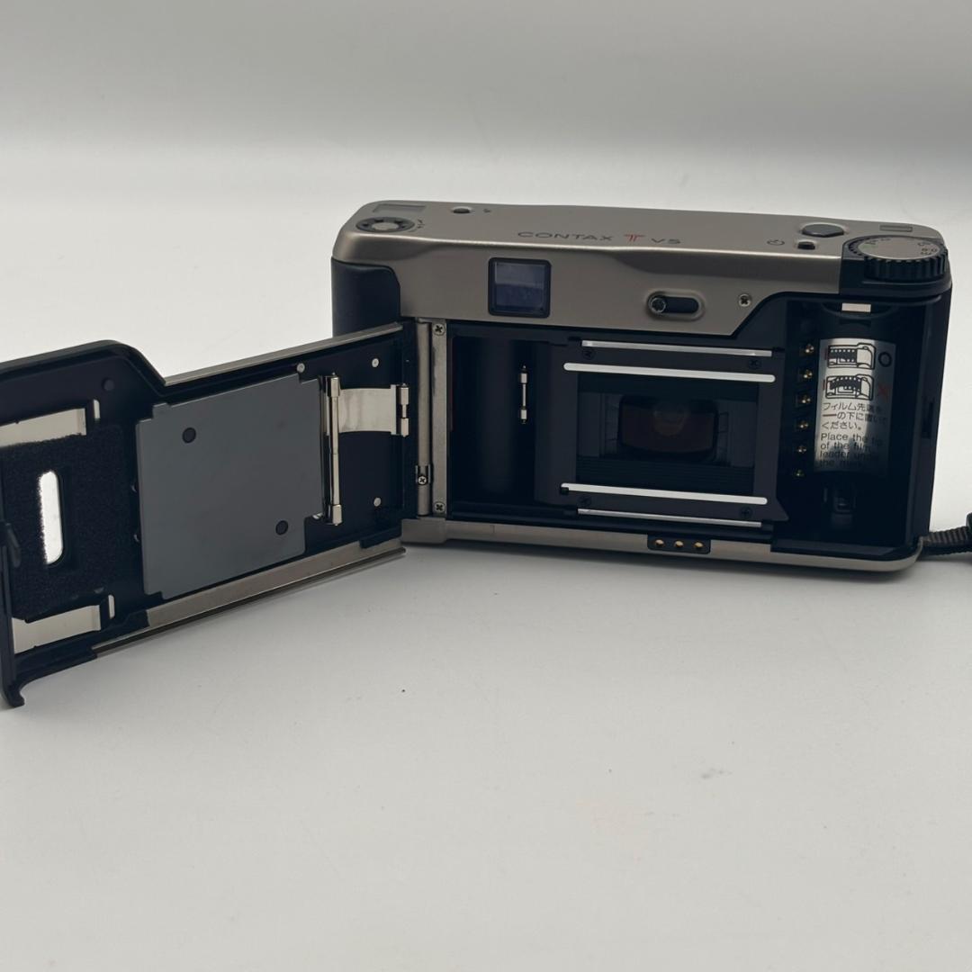 中古品 コンタックス　フィルムカメラ