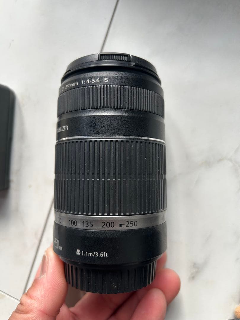 Canon EOS Kiss X2 デジ一眼レフカメラ １５年前当時物ジャンク品