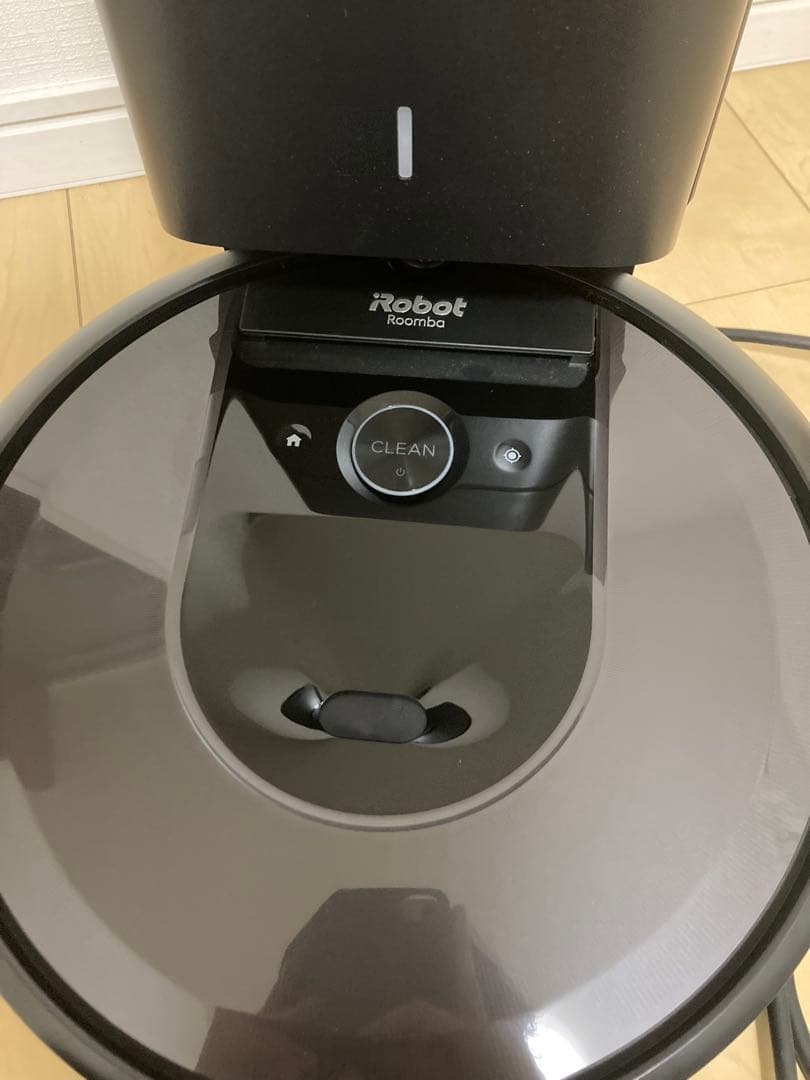 【美品✨】ルンバ iRobot Roomba i7+ロボット掃除機 RVB-Y2