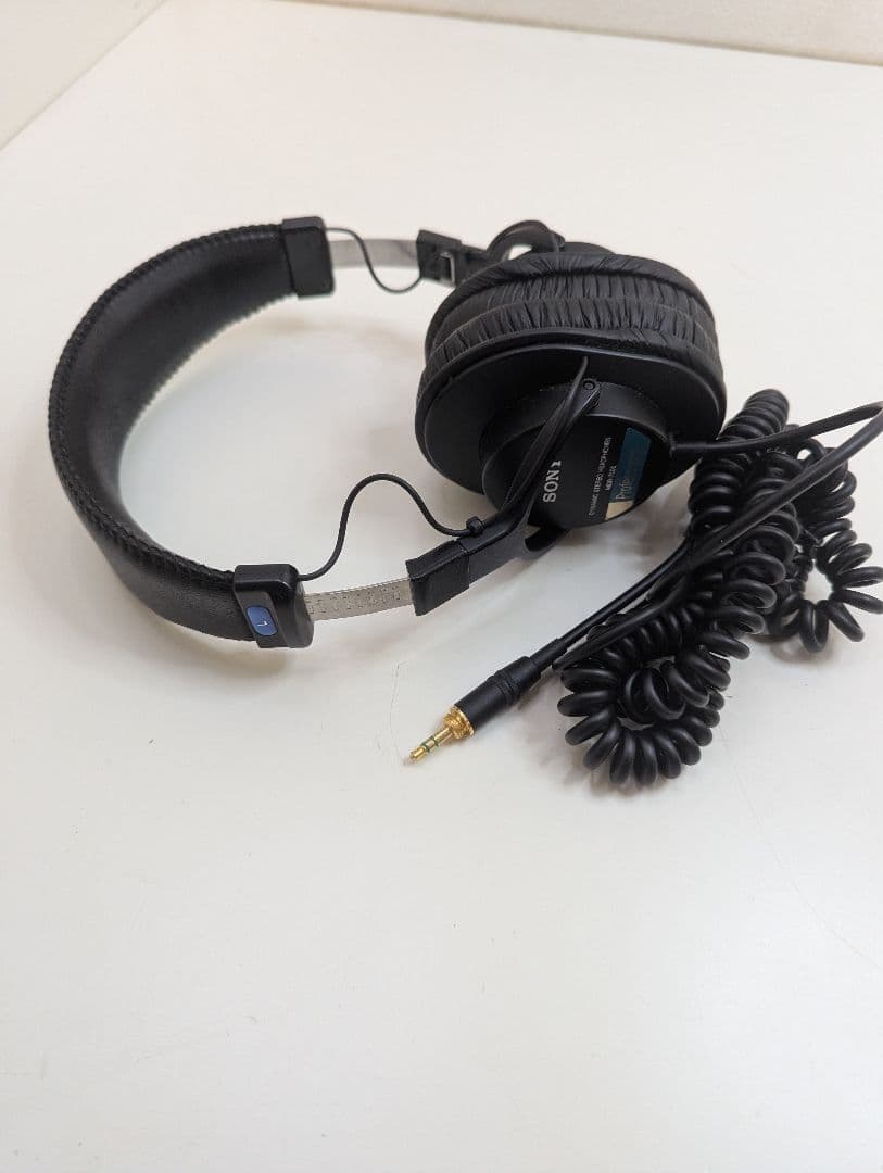 SONY MDR-7506 プロフェッショナル モニターヘッドホン