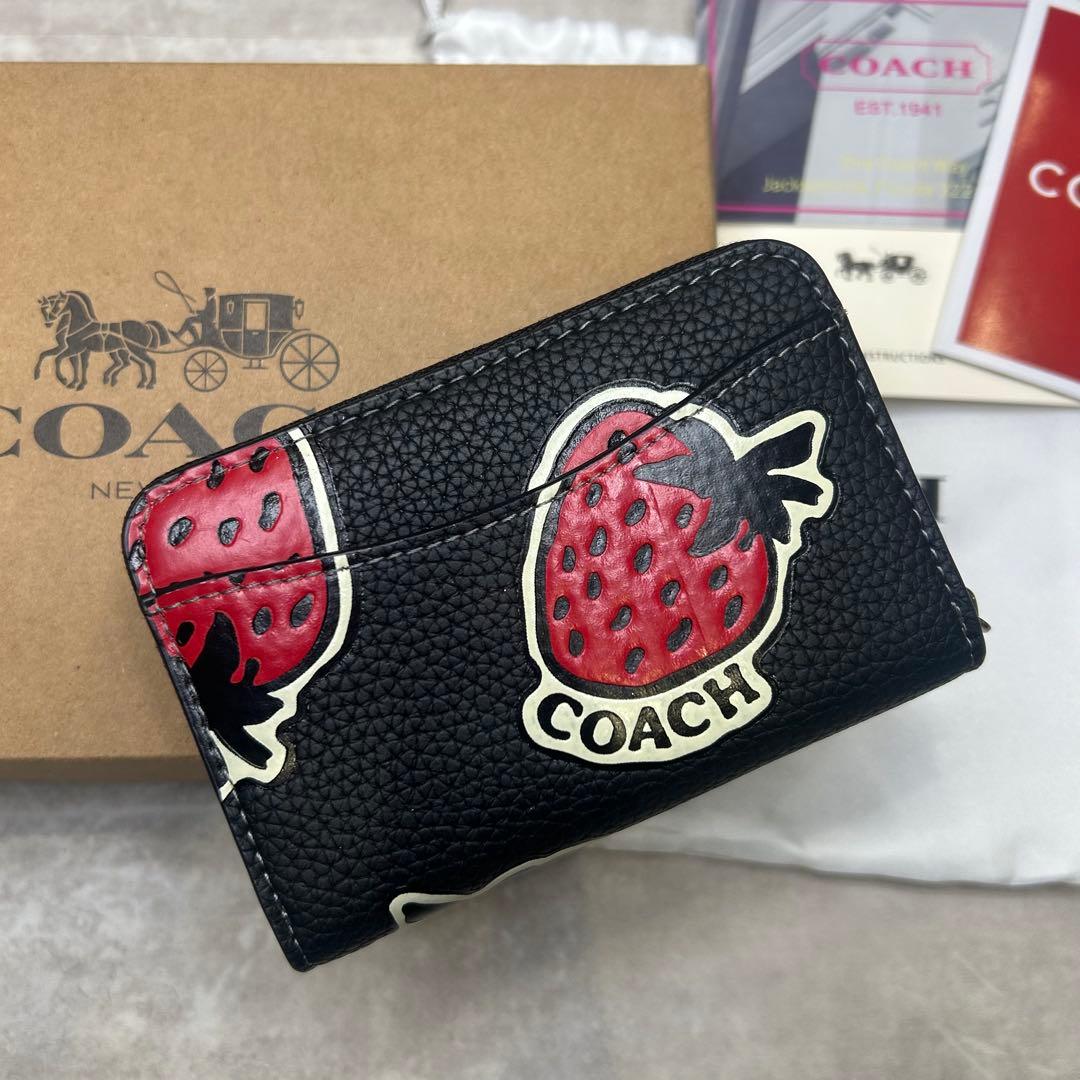 新品 未使用 コーチ COACH タビー いちご柄 財布 黒