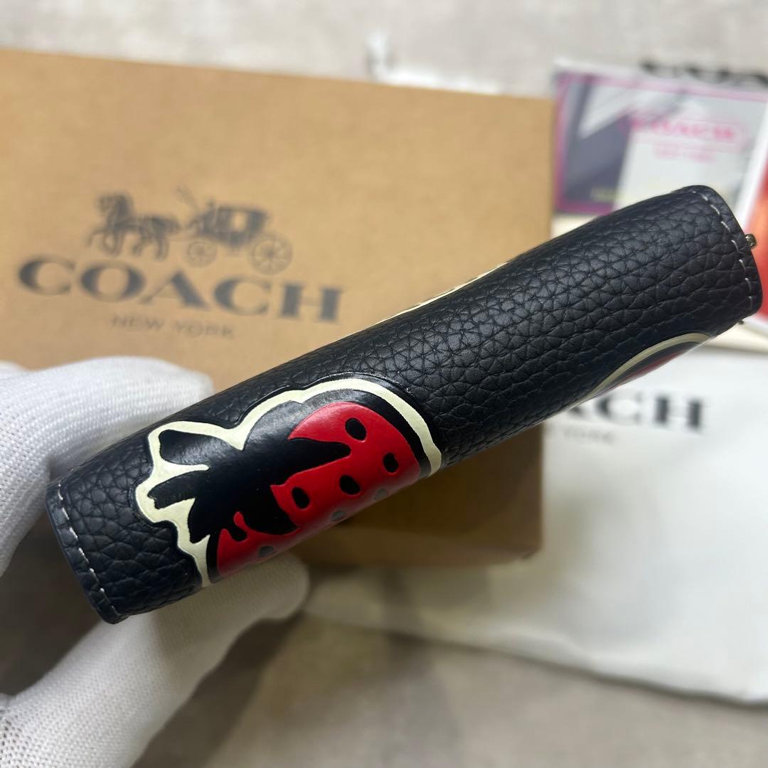 新品 未使用 コーチ COACH タビー いちご柄 財布 黒