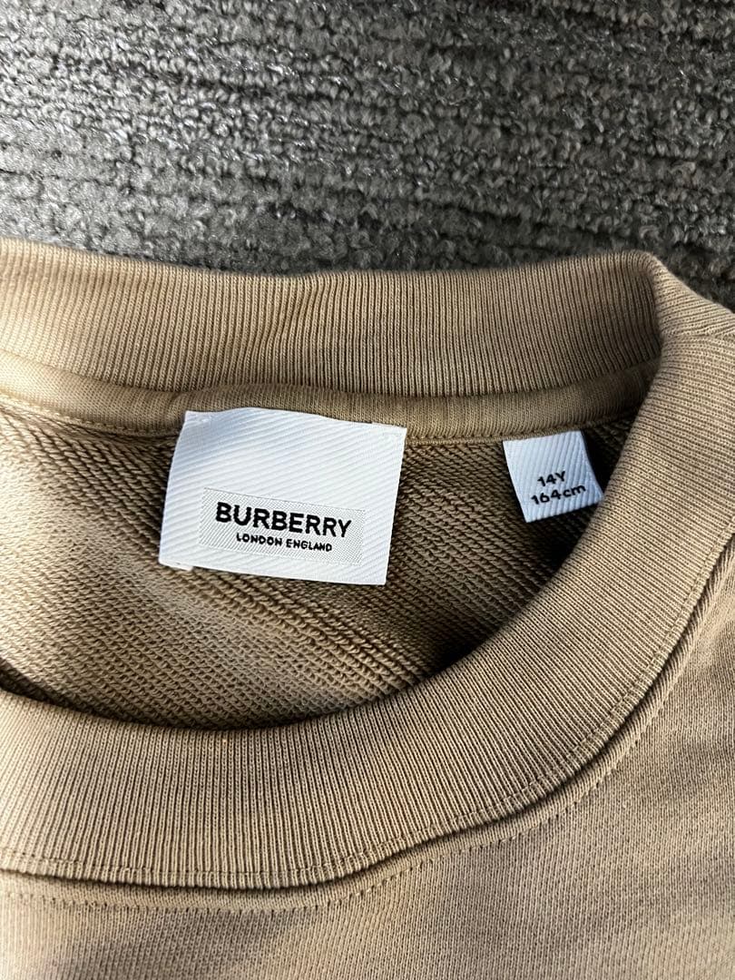 バーバリー　即完売品　セットアップ　14y 極美品　パンツ新品未使用