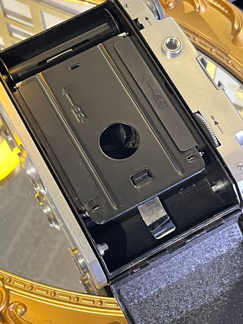 MAMIYA-6 Olympus Zuiko C. 7.5cm f3.5 蛇腹