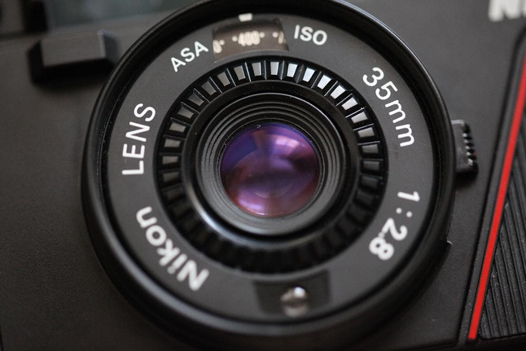 Nikon L35 AD 35mmフィルムカメラ Q921