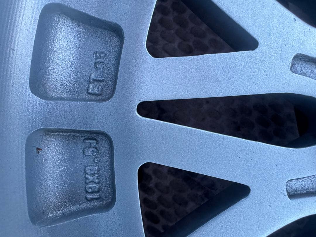 値下げ交渉あり！SUPER-RS風　19インチ9.5J +35