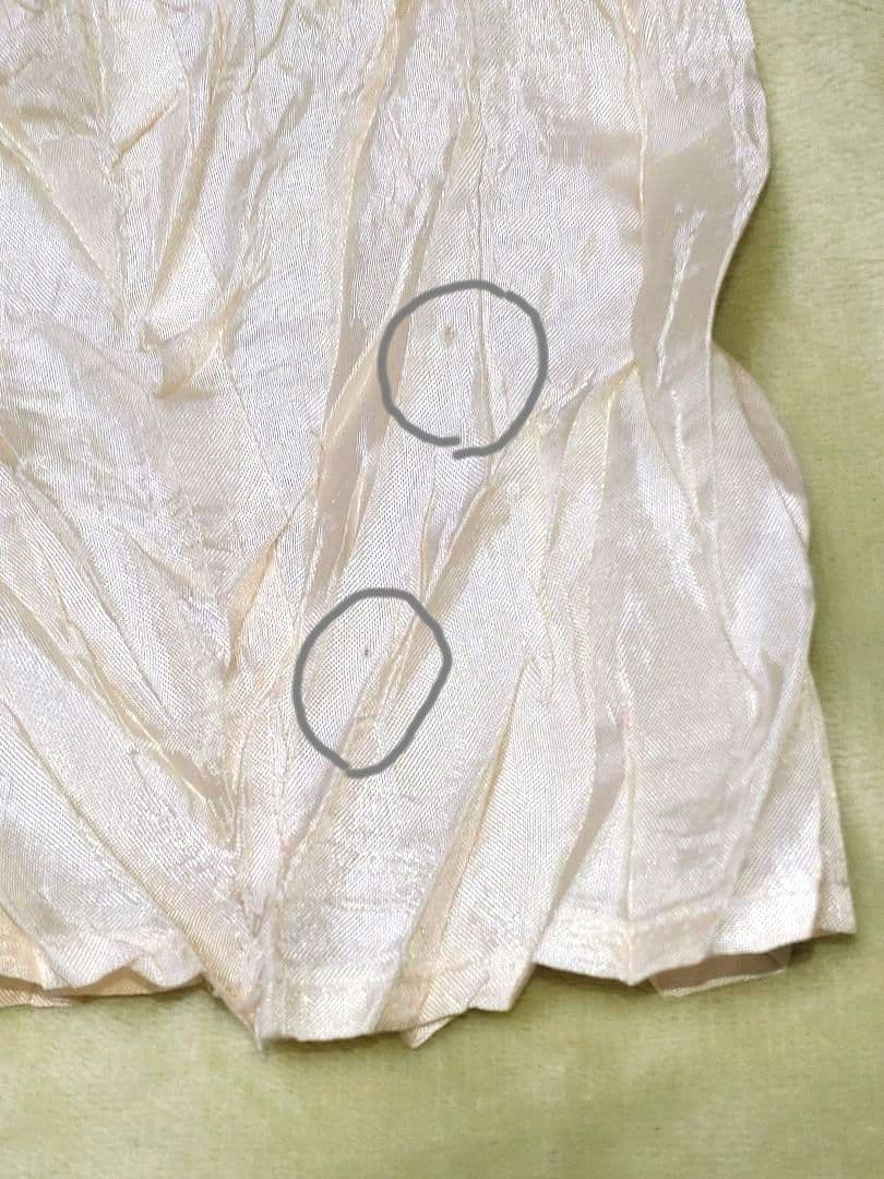 プリーツプリーズ　カットソー 長袖　クリーム