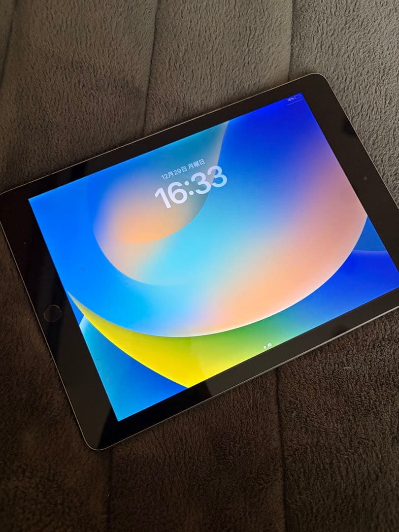 iPad 第六世代10.2インチ 128GB
