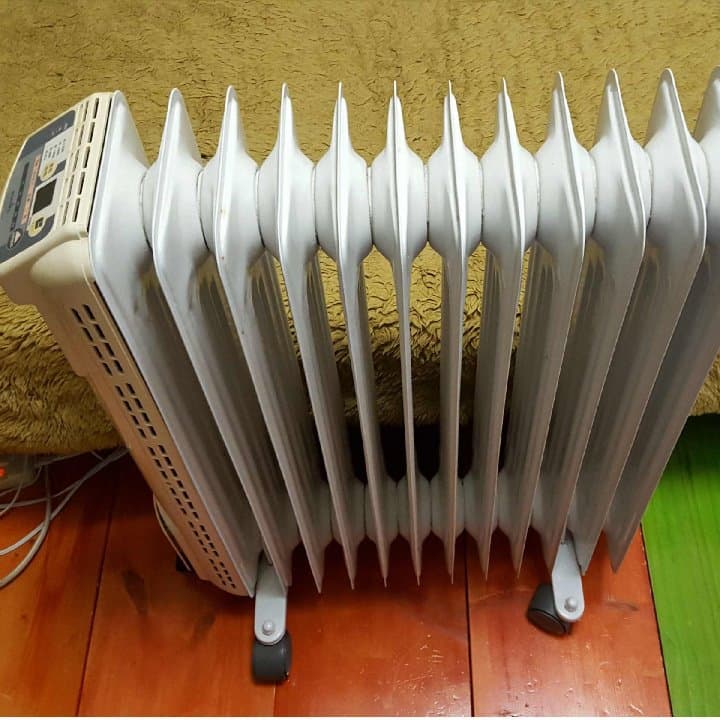 オイルヒータ　eureks　ユーレックス　おしゃれ