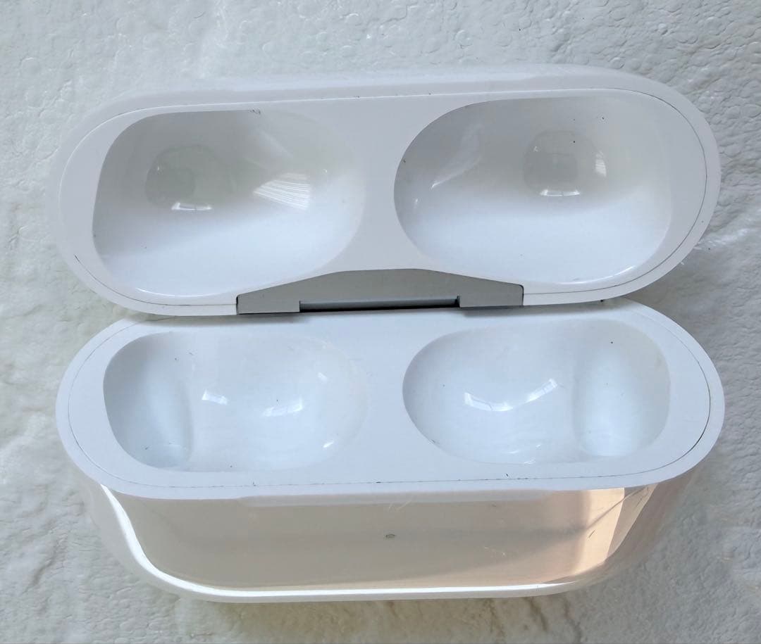 AirPods Pro 第２世代 MagSafe充電ケースケーブル付き