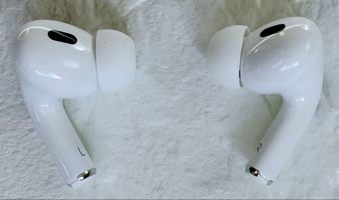 AirPods Pro 第２世代 MagSafe充電ケースケーブル付き