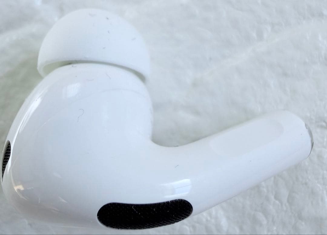 AirPods Pro 第２世代 MagSafe充電ケースケーブル付き