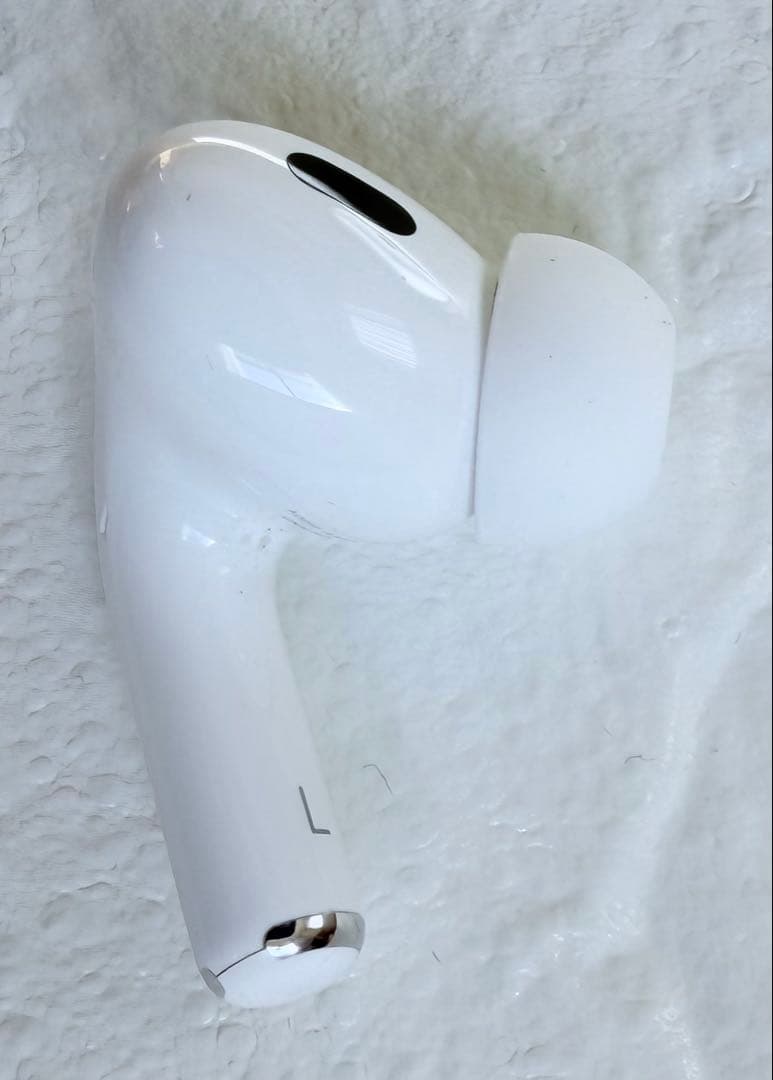 AirPods Pro 第２世代 MagSafe充電ケースケーブル付き