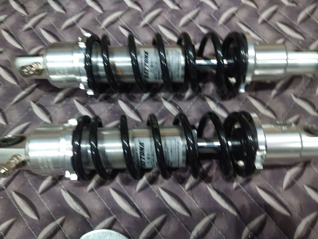 DAYTONA 240リアサスペンション